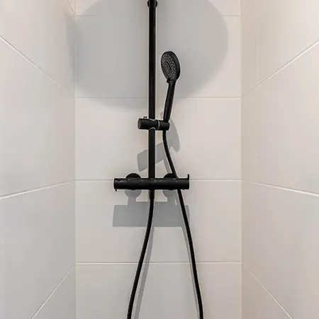 Guestready - Urban Hideout Near Montmartre Apartment *